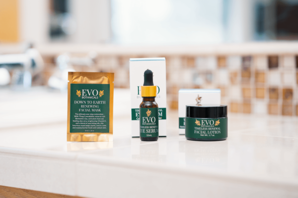 EVO Botanicals Timeless Renewal Facial Lotion - Image 3